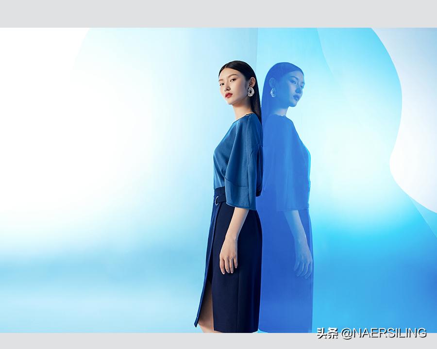 刚入职办公室职场穿搭,办公职场穿搭