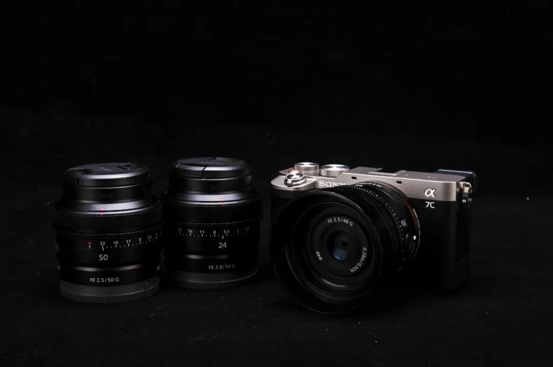 索尼定焦镜头推荐哪个,索尼最值得入手的定焦镜头