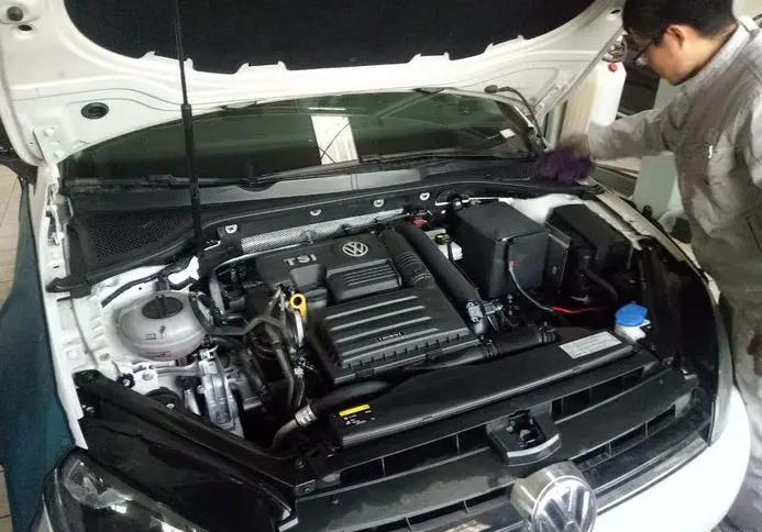 全合成机油0w-20多少公里更换,壳牌5w-30全合成机油多少公里更换