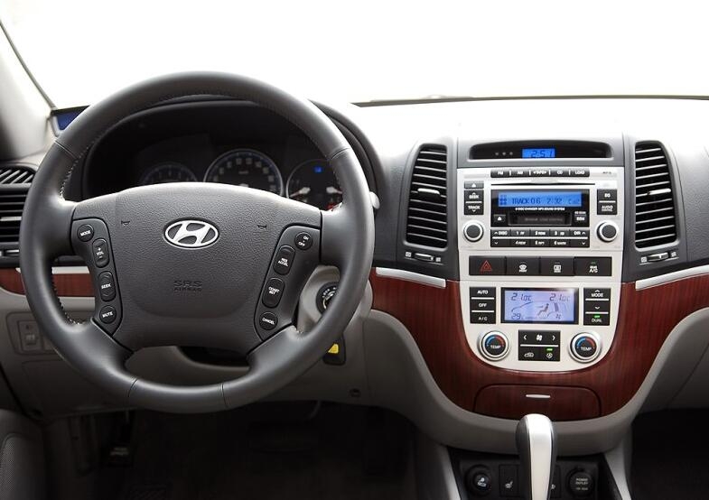 配备四驱和7座的中型SUV，9万公里的*口车进**卖6万