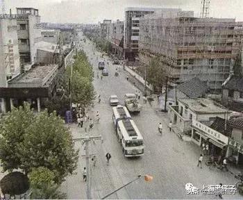 「南汇县篇」回望上世纪八九十年代的上海学校,有侬的母校伐?