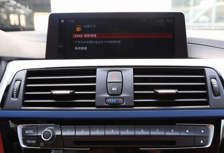 感官上的刺激：宝马4系，推背感十足，带你体验不一样的魅力