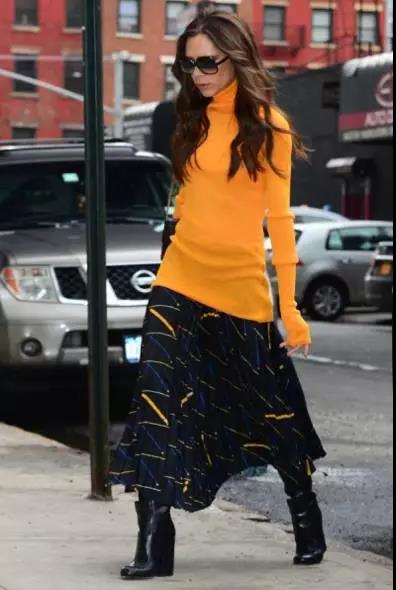 贝嫂46岁了依旧不油腻,贝嫂申请救济引热议