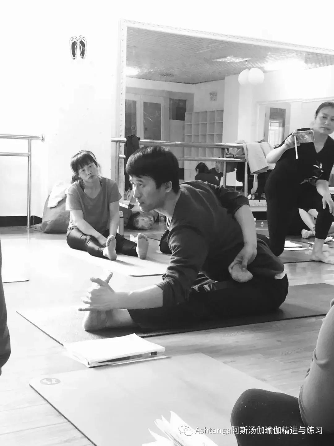 李育斌阿斯汤加瑜伽90分钟,李育斌阿斯汤加瑜伽完整示范