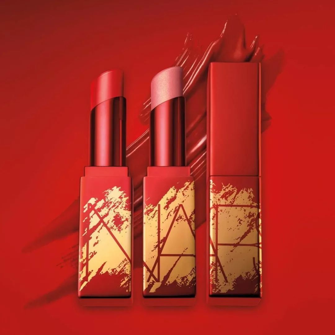 请说一下今年彩妆最好用的单品,新年必备的彩妆产品有哪些