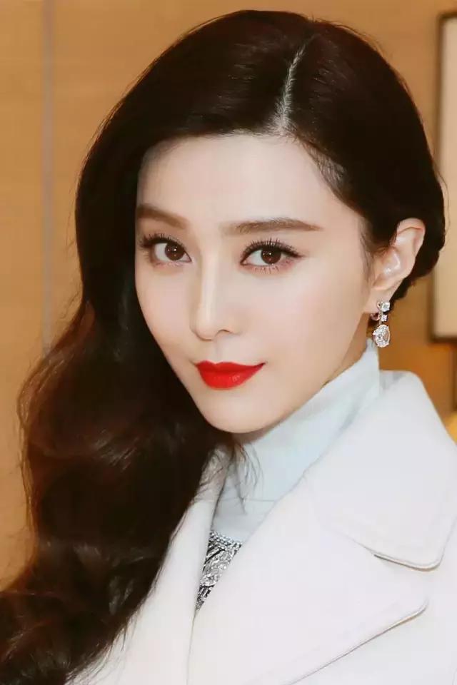 今年流行什么样的眉毛线条眉,一字眉毛流行吗