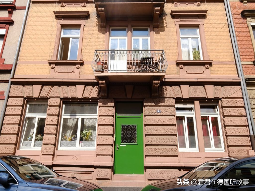 德国25岁小伙子坐拥3套房产日常生活让人看哭了