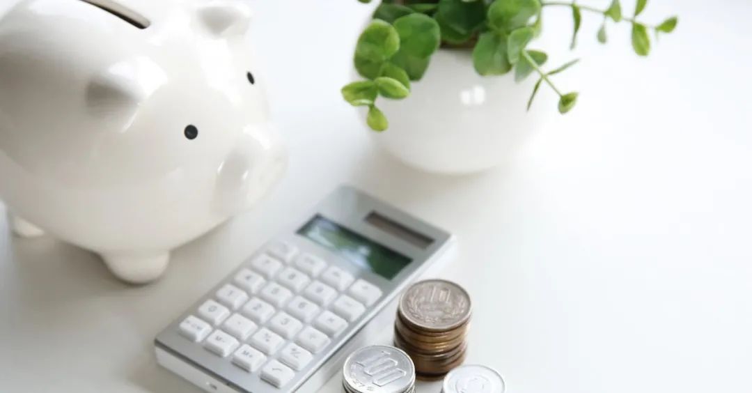 去英国留学读本科要多少钱,留学英国读本费用明细