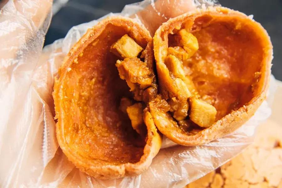 这两家朴实的青团,秒掉了市面上各种作妖对手...