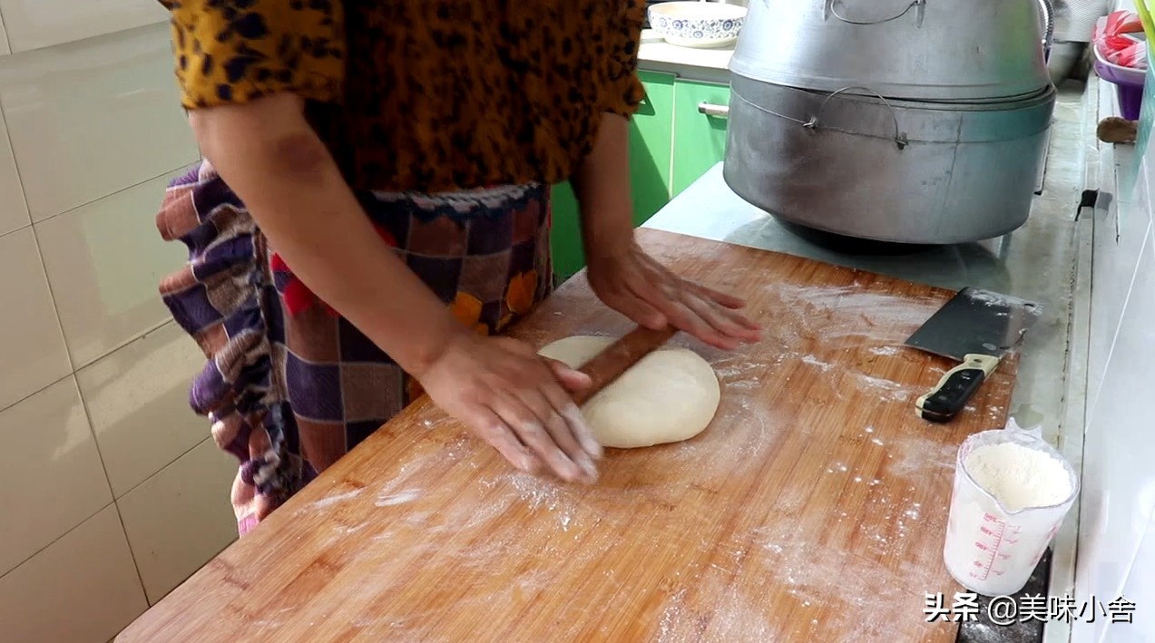 蒸花卷馒头怎么蒸才松软,怎么蒸花卷馒头教程