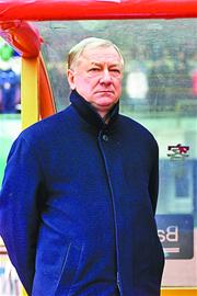 被球迷骂得最惨的教练,那些年被我们误会的教练