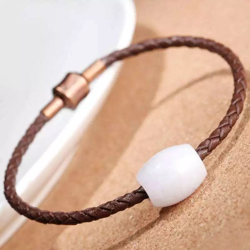 手串断了有什么影响,手串断了有什么预兆珠子少了