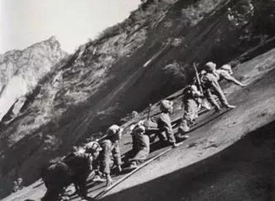 华山最让你震撼的地方,这里是华山作文