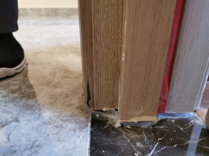 富力城小区北区77号楼业主很头疼：收精装房收来一堆糟心事