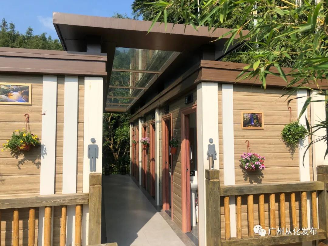 群众利益无小事公厕改造暖人心,改好小厕所改善大民生