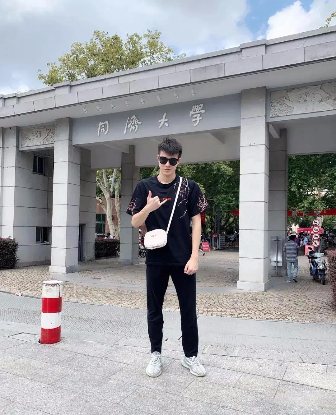 拜托，千万别让萧亚轩看到这些国家体坛中的鲜肉帅哥