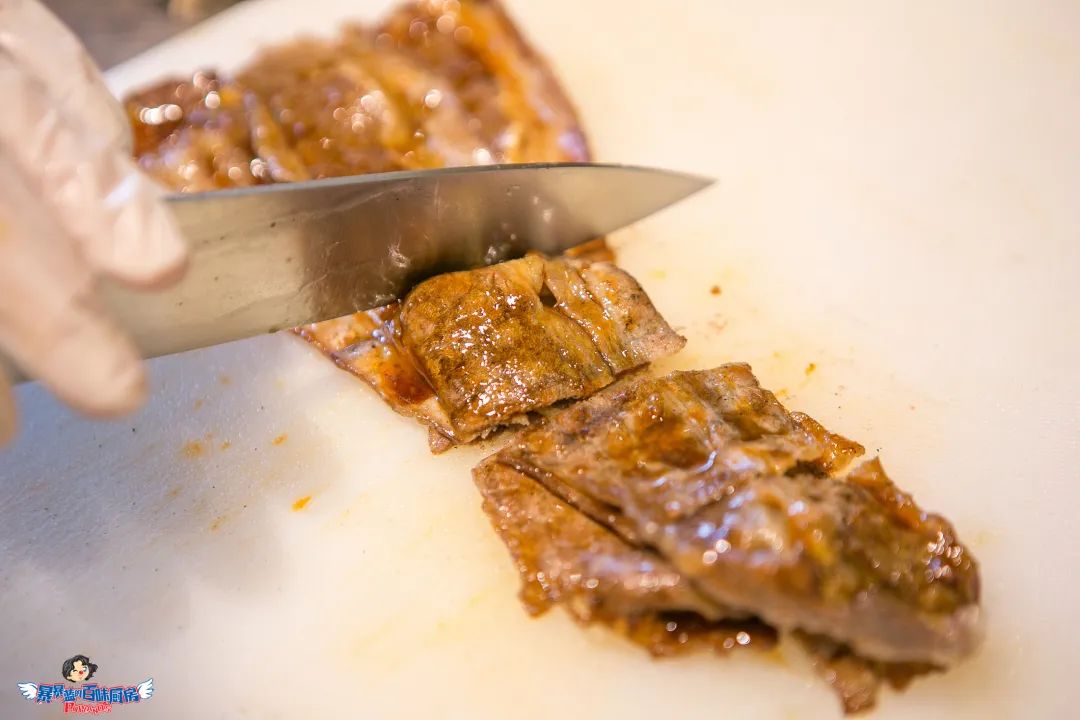 这家网黄店又有新瓜啦！迁址？出新？送猪排？实锤了