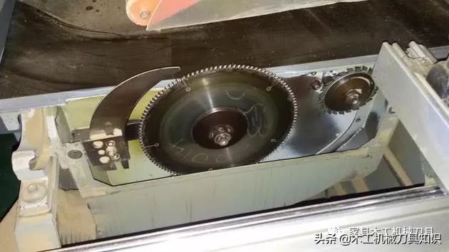 木工推台锯的操作方法,适合新手的木工雕刻机培训