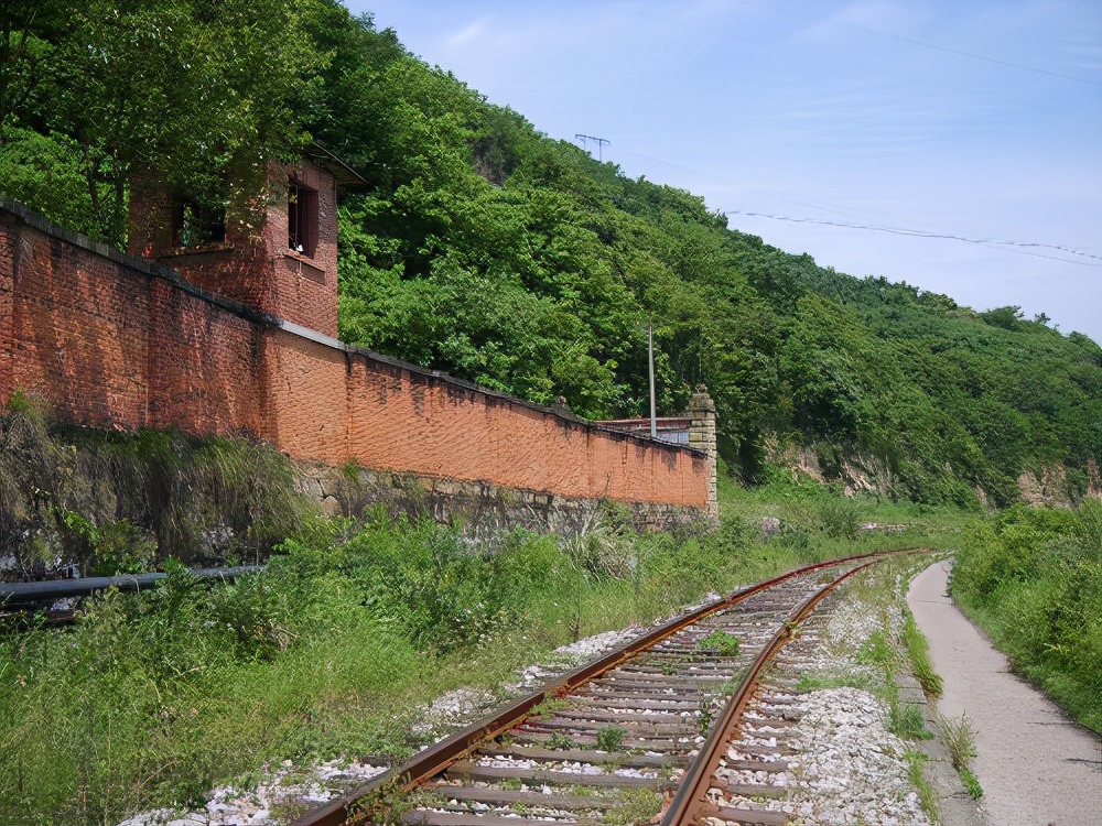 运转昭化站，探秘821厂铁路专线
