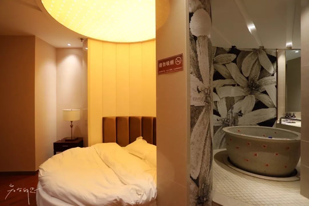 全国八大自然古温泉,全国八大温泉