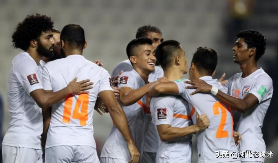 韩媒谈国足不敌韩国,韩媒吐槽国足东亚杯名单