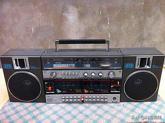 漫步者音响r1200tii和r1000tc哪个好,漫步者r101t06多媒体有源音响