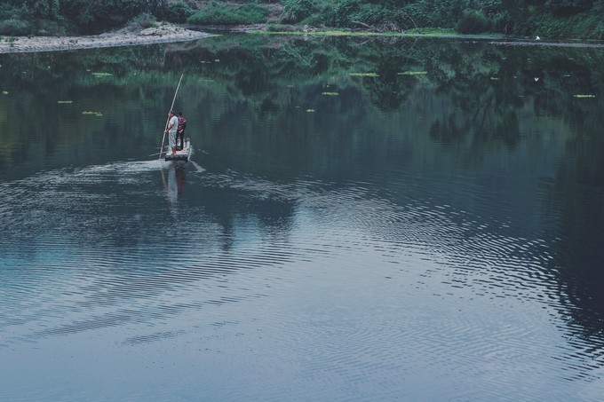 心中有桃花源何处都是山水间,心中若有桃花源何处是水云间