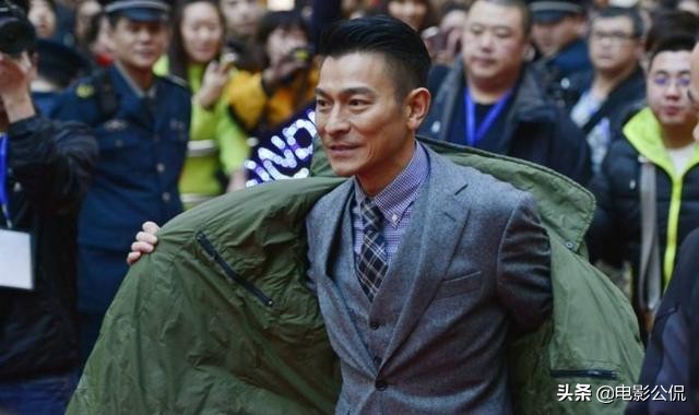 当刘德华遇上林志玲,刘德华染金发致敬贝克汉姆