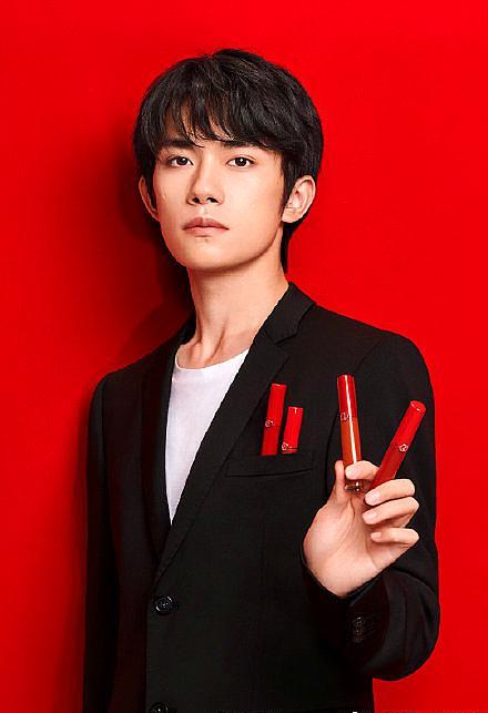 男士阿玛尼穿搭,阿玛尼男休闲黑色男西装