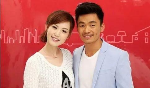 王宝强王子豪是亲生的吗,王子豪是王宝强的亲生的吗