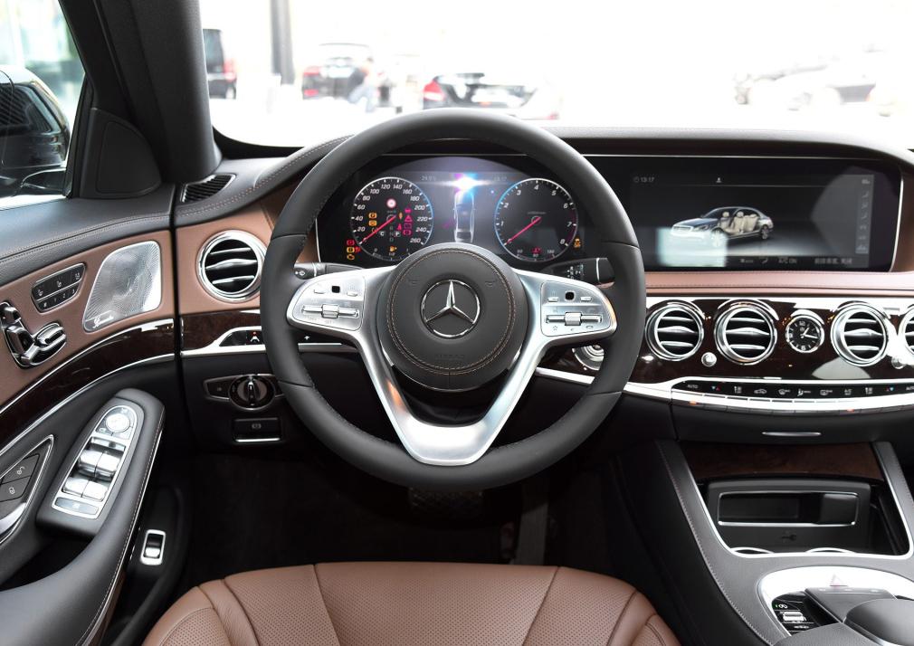 新国产奔驰s级被曝,奔驰新款gls被曝