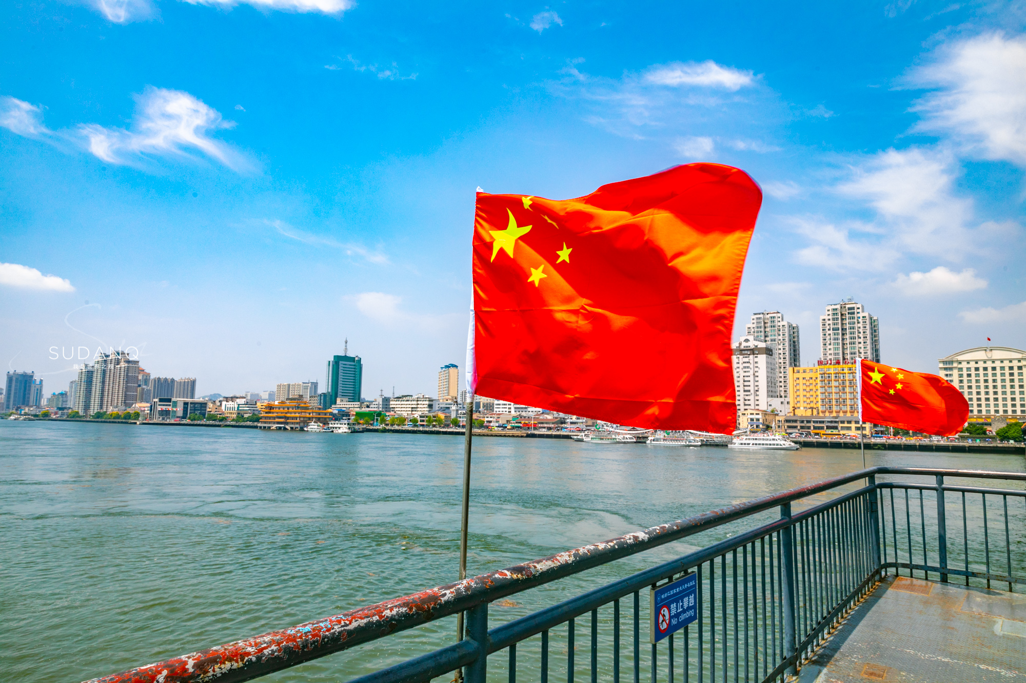 杭州断桥诗情画意，丹东断桥意义非凡：见证了抗美援朝的沧桑历史