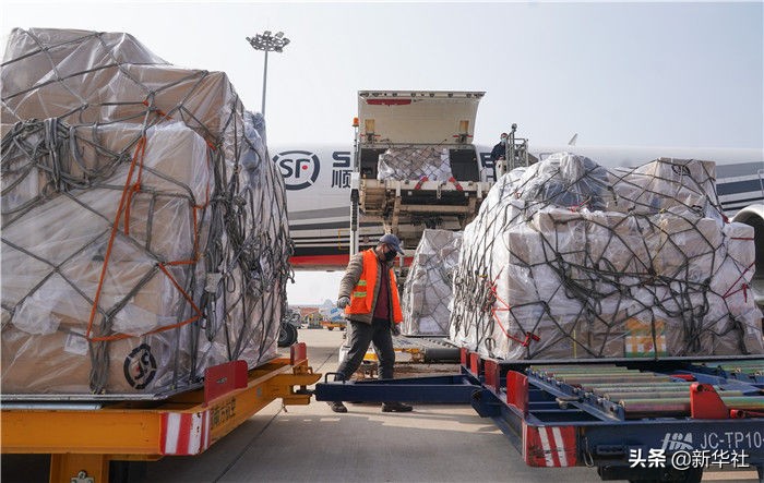 中国抗击新冠肺炎疫情的七条经验,国内抗击新冠肺炎疫情的关键词