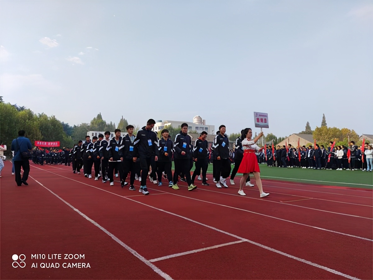 楚州中学运动会开幕式回放,楚江镇中心学校田径运动会开幕式