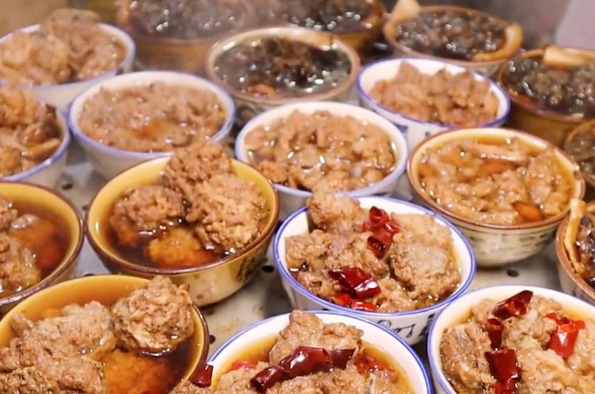 西安小南门夜市酸辣白菜,西安酸辣白菜馆子