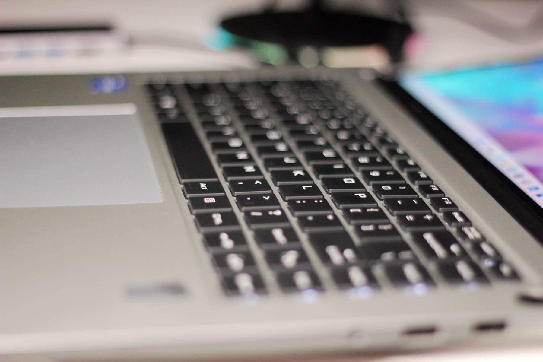 雷神高性能金属本pro16,轻薄高性能笔记本雷神