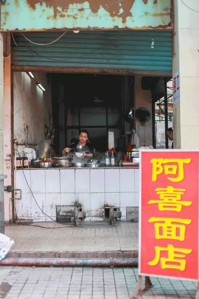 请不要这样子,请不要这样离开我