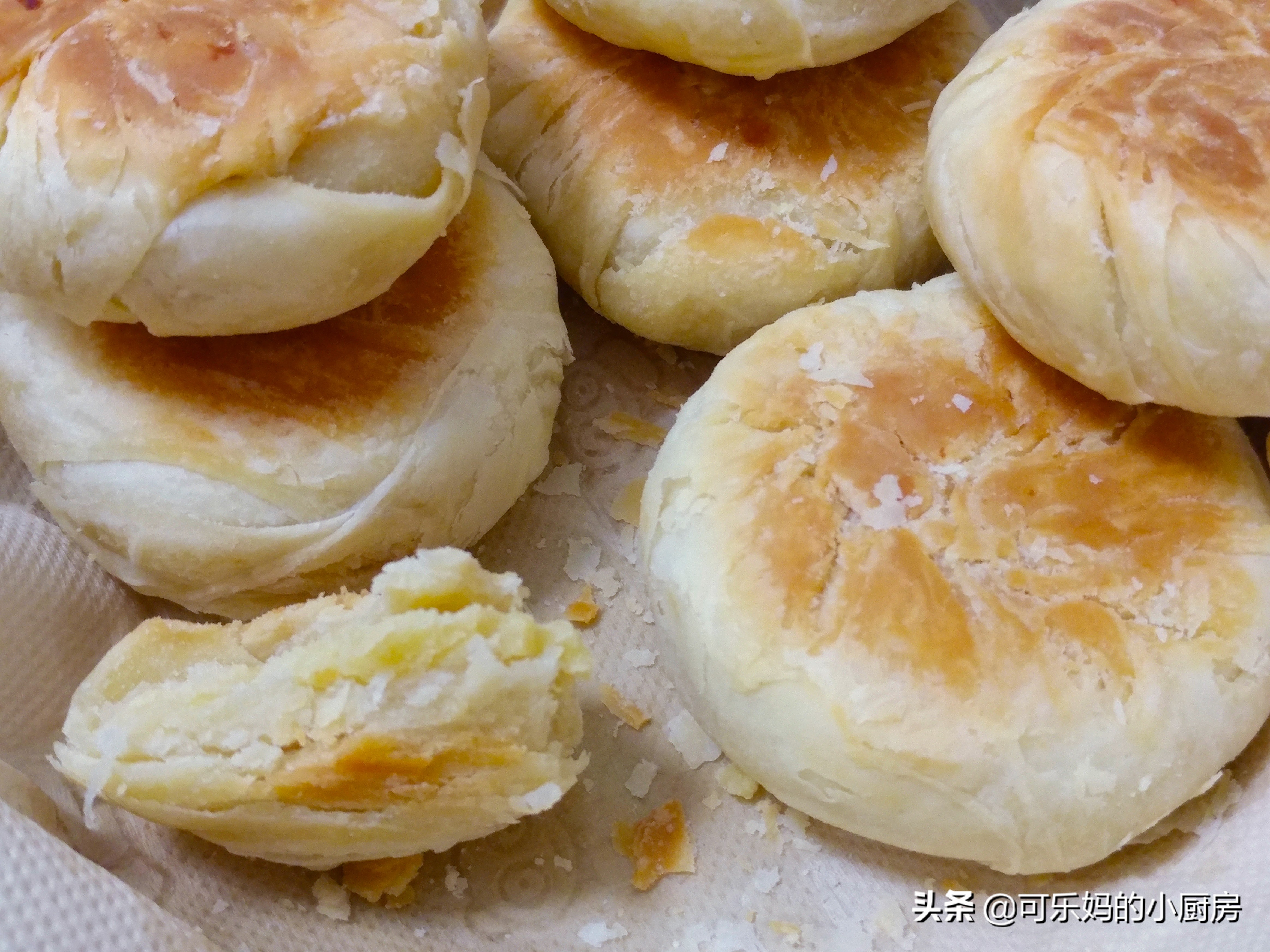 千层中式酥皮点心制作视频,蛋挞皮做绿豆酥饼