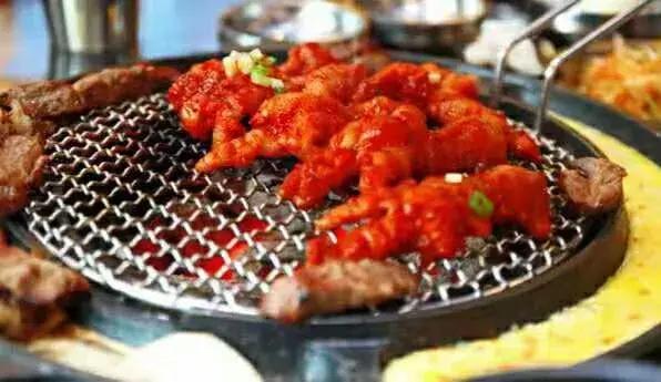 在太原吃到的韩式烤肉,在韩国街头吃韩国年糕