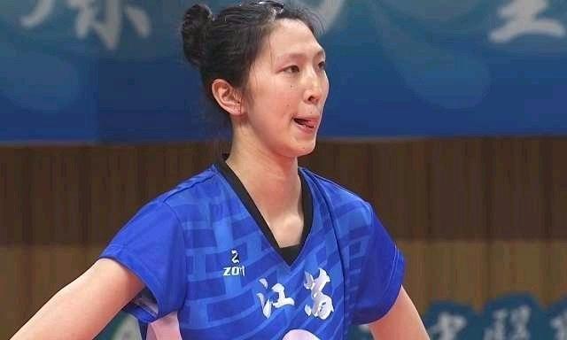 江苏女排被逆转,女排三连败中国队员