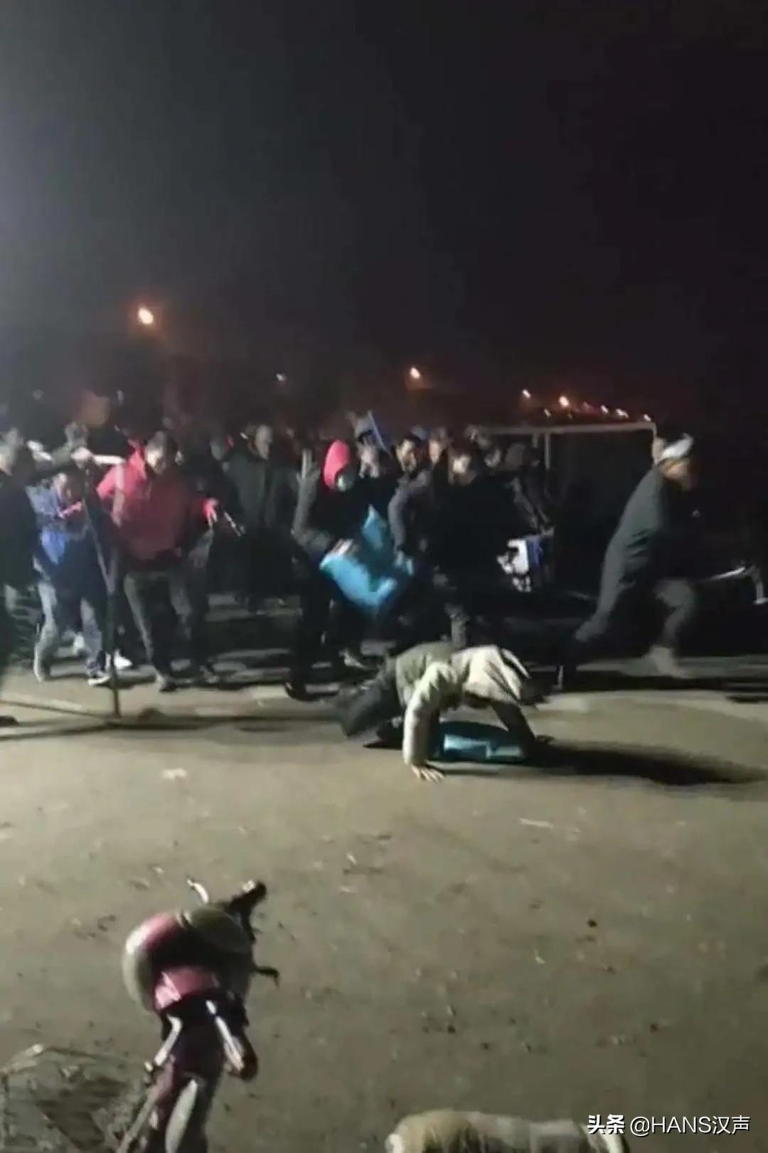 天元邓刚在湖北枣阳钓鱼的视频,武汉天元邓刚视频