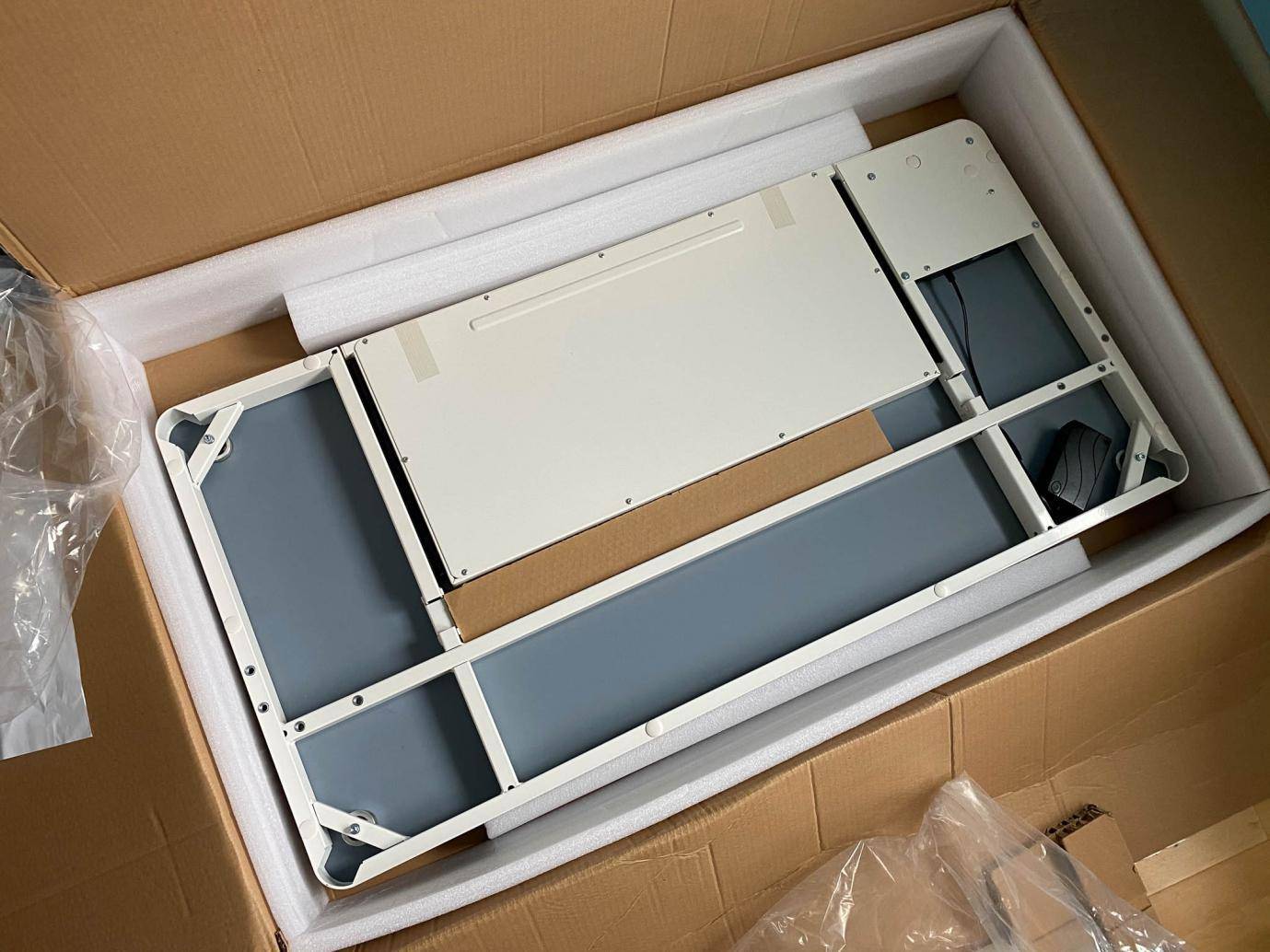 股价涨了五倍多，乐歌电动桌真的这么神奇吗？开箱到使用实测