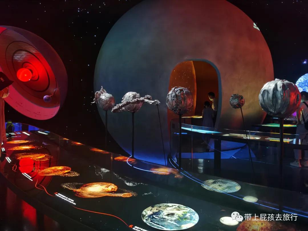 上海天文馆2个小时攻略,人气爆棚的上海天文馆