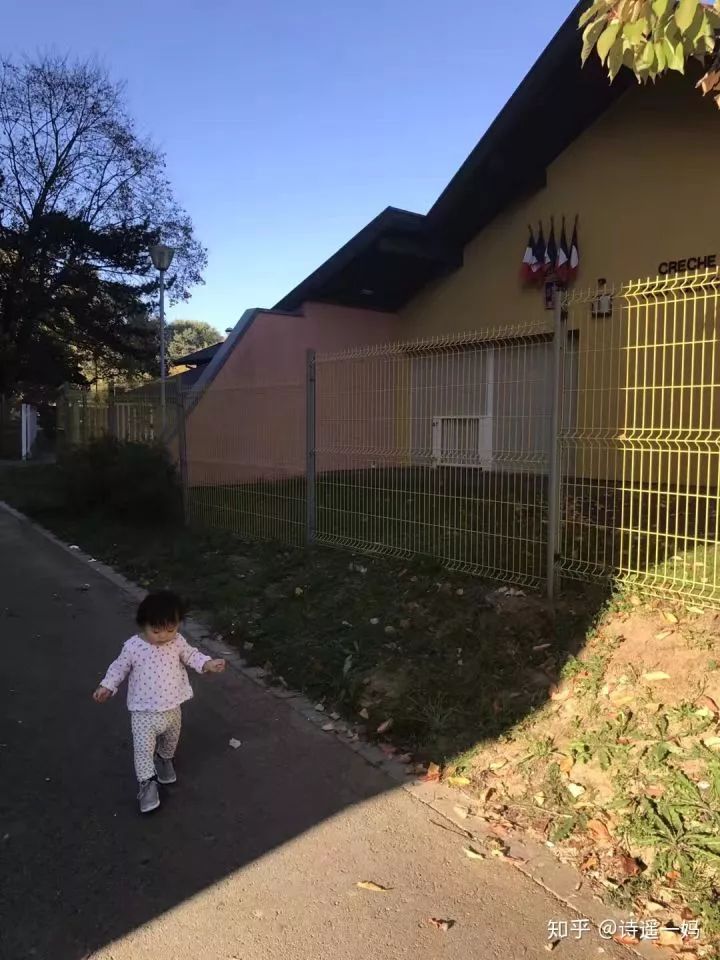 婴幼儿托育好吗,学婴幼儿托育有前途吗