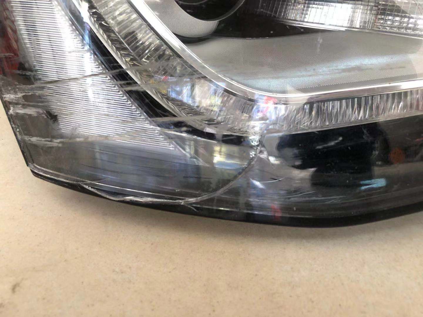 车灯撞坏了有必要换原装吗,车灯坏了能不能按照改装处理