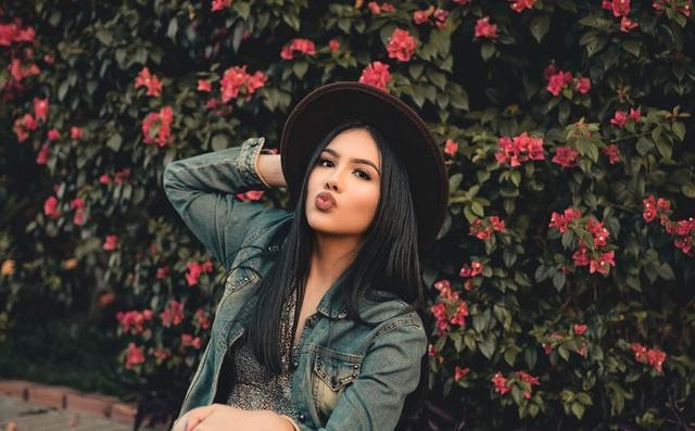 婚姻内的女人如何拒绝暧昧,婚姻中女人不愿意沟通是什么心理