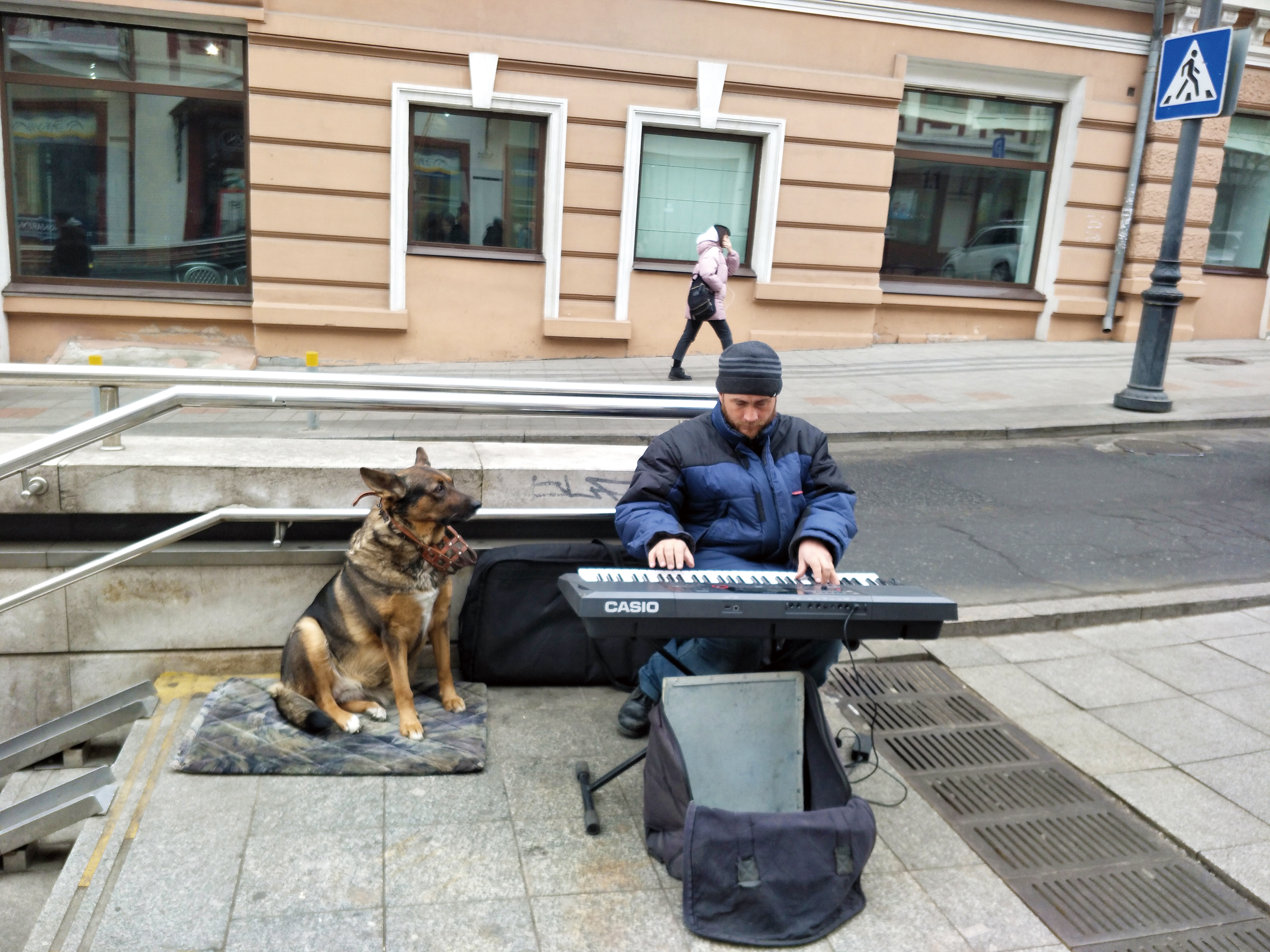 俄罗斯符拉迪沃斯托克是不冻港吗,去俄罗斯符拉迪沃斯托克好玩嘛