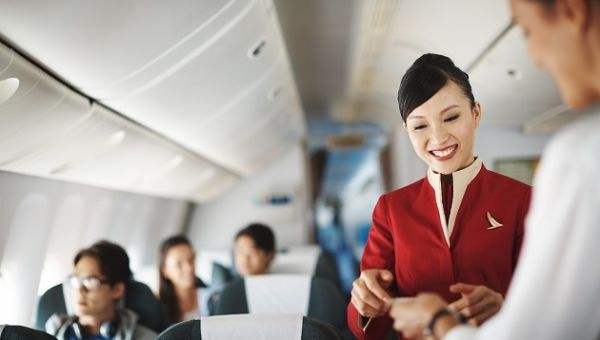 如何成为一名合格的空姐,合格的空乘需要掌握哪些知识