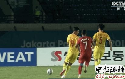 足球队的进攻阵型,足球队布局图片欣赏