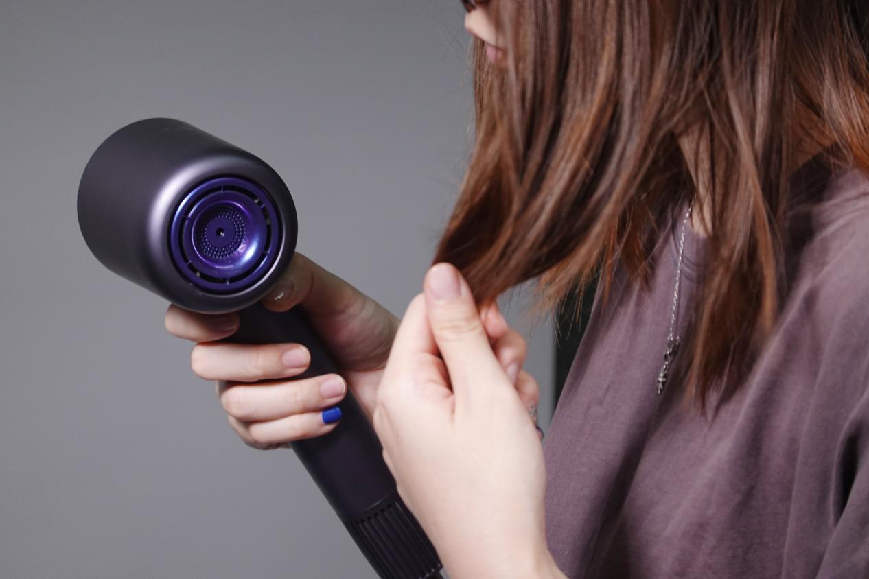 小米吹风机怎么用不伤头发,小米吹风机防吸头发